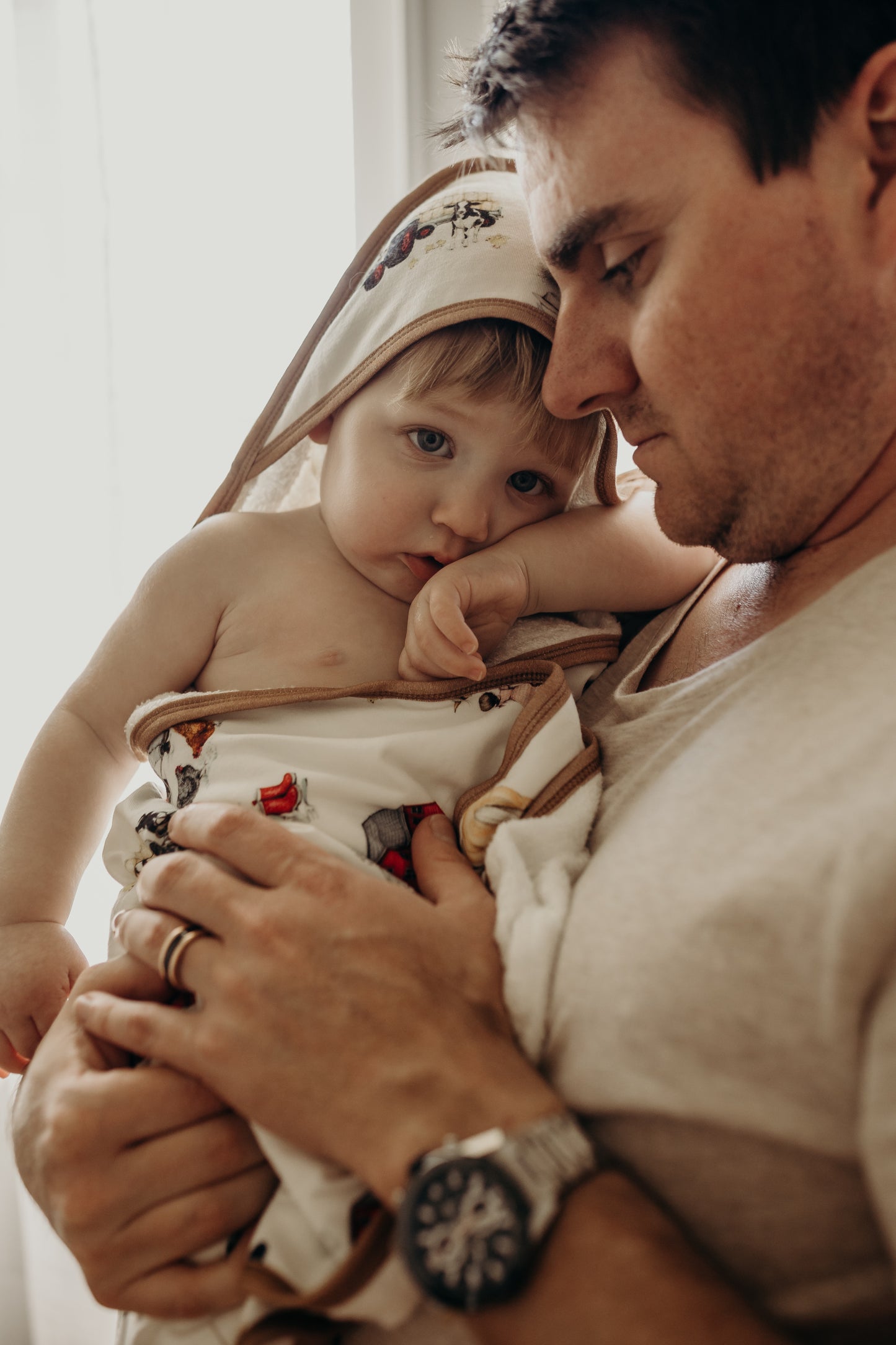 BABY HOODED TOWEL - FARM LIFE
